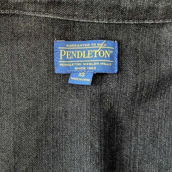 Pendleton dark wash jean jacket size extra small - Picture 5 of 7
